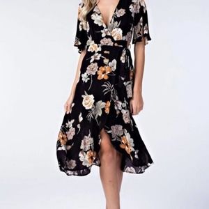 Floral Print Wrap Dress - Medium